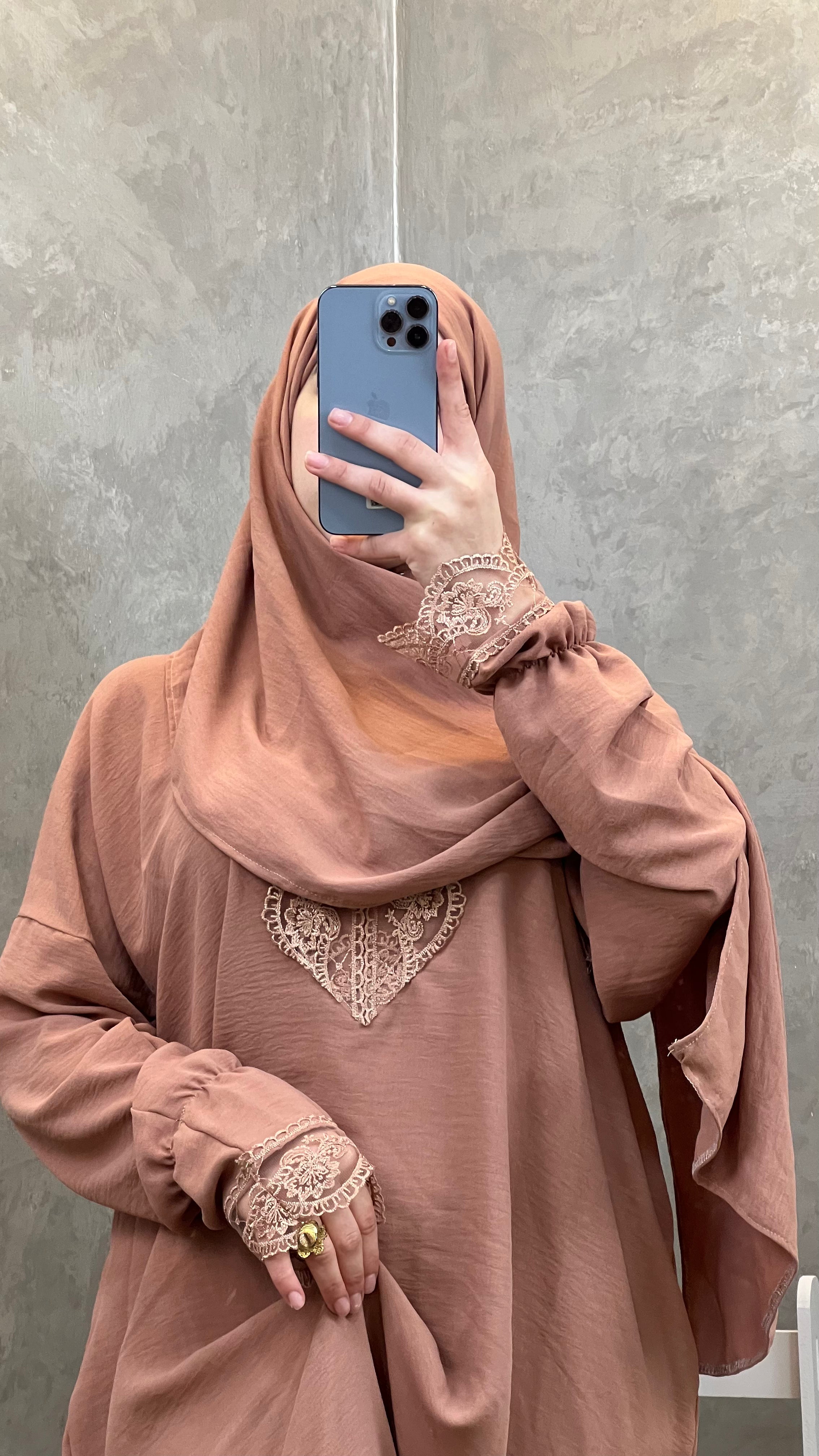 🤎 NARZIA – طقم الصلاة أفنان